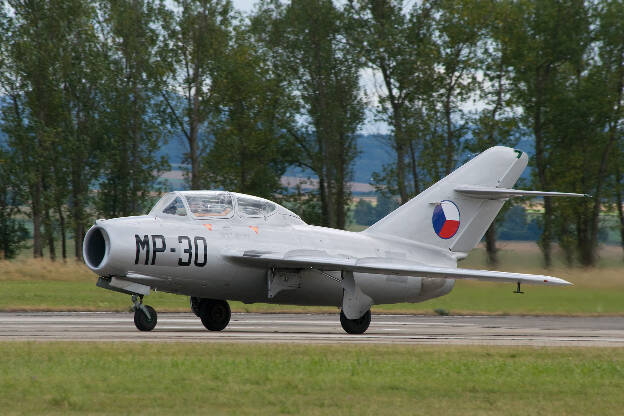 MiG-15 UTI