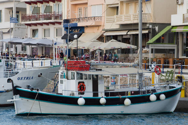 Im Hafen von Agios Nikolaos